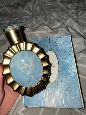 Lattafa Victoria Eau de Parfum 100ml 1