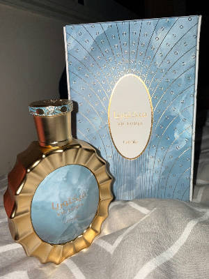Lattafa Victoria Eau de Parfum 100ml 2