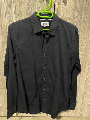 Black Tommy Jeans Shirt 1