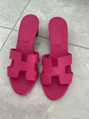 Pink Leather Heeled Mules, size 39