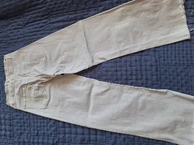 White jean 2