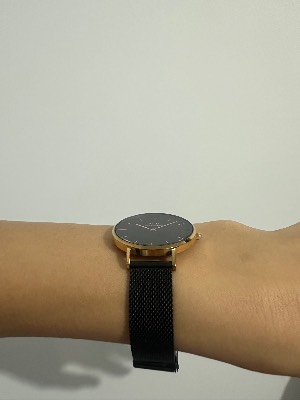 Daniel Wellington black women watch 2