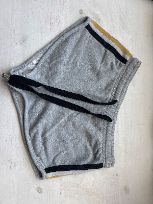 grey shorts 1