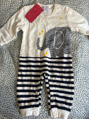 Bodysuit with elephant  1