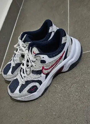 Nike shoes 1