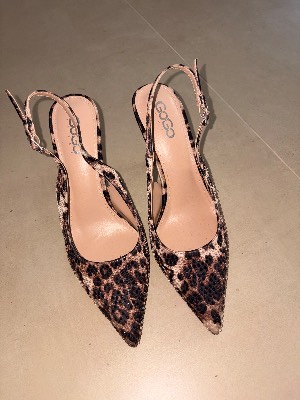 High heels 2