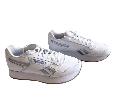 Reebok Sneakers