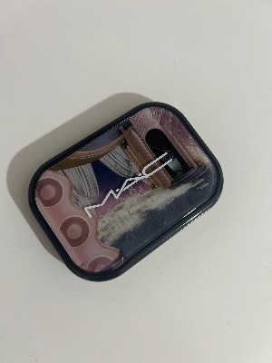 MAC eyeshadow palette  1