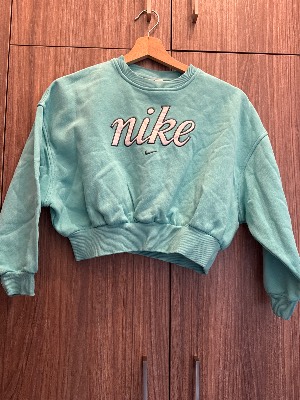 Turquoise crop top warm 1
