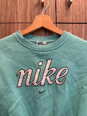 Turquoise crop top warm 2