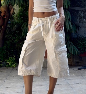 Stradivarius bermuda shorts (xxs) 1