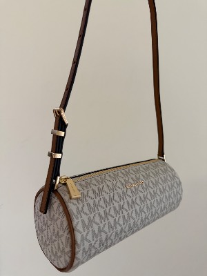 Michael kors bag 1