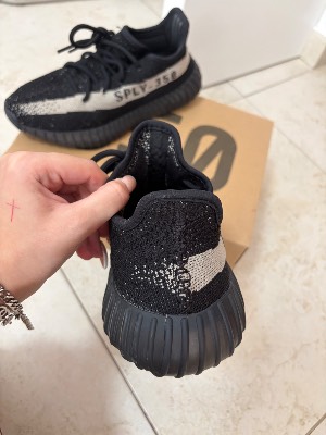 Yeezy Boost 350 V2 Core Black White 2