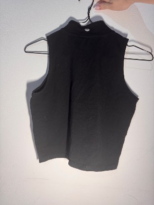 DKNY top 2