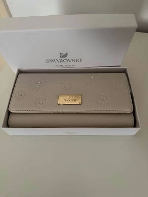 Swarovski Travel Wallet 2
