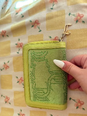 Juicy couture wallet  1