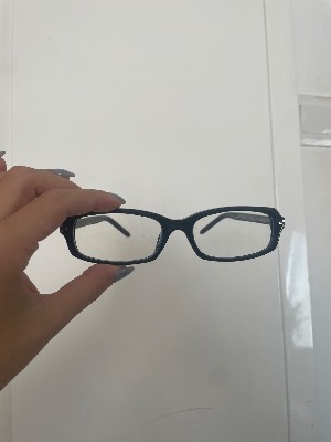 Reading glasses